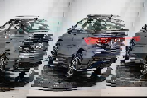 Used 2023 Kia Forte GT-Line image 2
