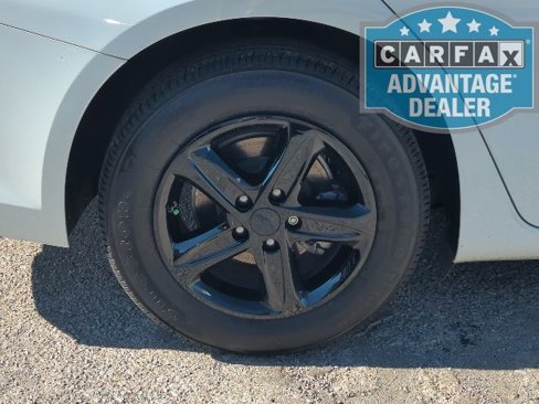 Used 2024 Chevrolet Malibu LS image 4