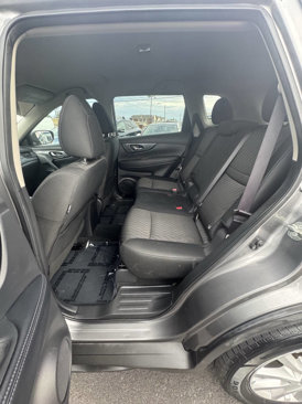 Used 2019 Nissan Rogue SV image 30