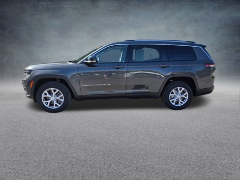 Used 2022 Jeep Grand Cherokee L Limited image 6