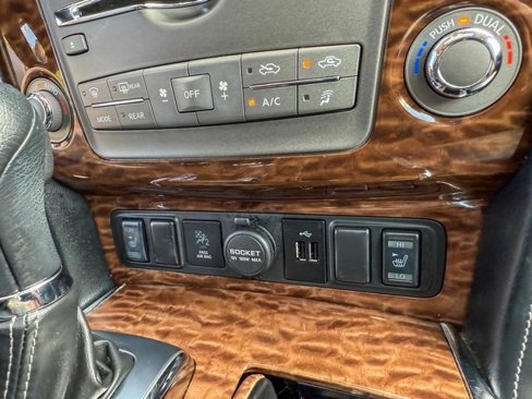 Used 2018 Nissan Armada SL w/ Premium Package image 16