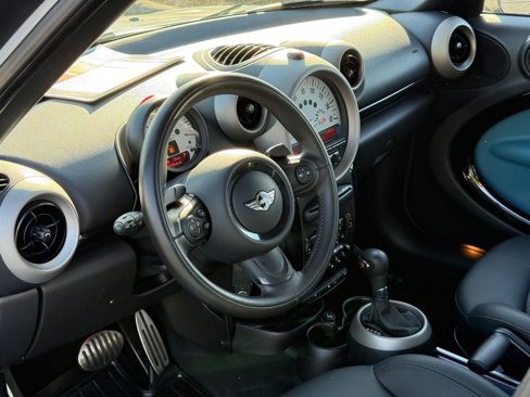 Used 2011 MINI Cooper Countryman S image 10