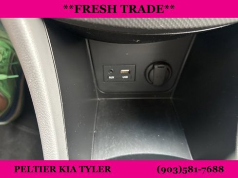Used 2016 Hyundai Accent SE image 20