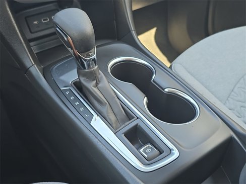 Certified 2024 Chevrolet Equinox LS w/ Driver Confidence II Package image 16