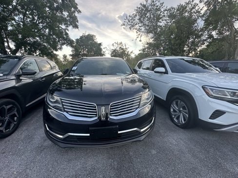 Used 2017 Lincoln MKX Reserve image 4