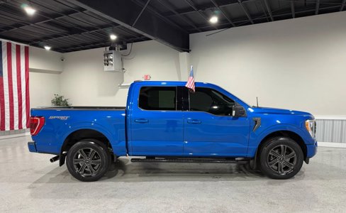 Used 2021 Ford F150 XLT w/ Equipment Group 302A High image 4