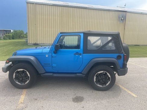 Used 2015 Jeep Wrangler Sport image 7