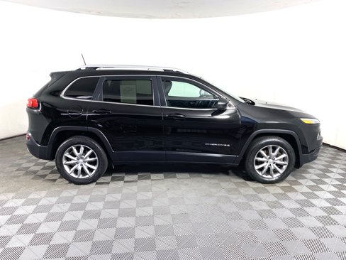Used 2018 Jeep Cherokee Limited image 7