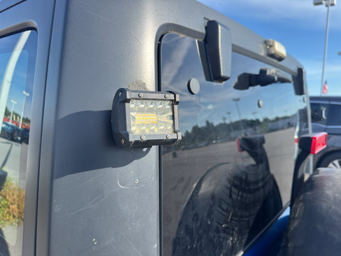 Used 2015 Jeep Wrangler Unlimited Sport image 15