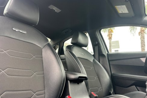 Used 2023 Kia Forte GT-Line w/ GT-Line Technology Package image 19