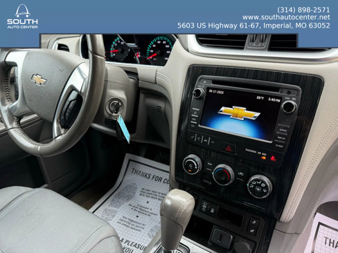 Used 2016 Chevrolet Traverse LT image 18