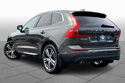 Used 2019 Volvo XC60 T5 Momentum w/ Multimedia Package image 11