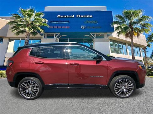 Certified 2022 Jeep Compass Limited w/ Elite Group image 4
