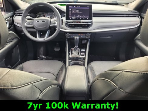 Used 2023 Jeep Compass Limited image 13