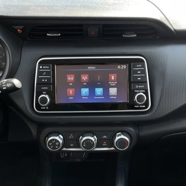 Used 2024 Nissan Kicks S image 16