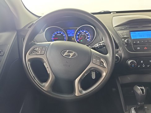 Used 2015 Hyundai Tucson GLS image 14