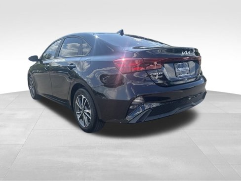 Used 2023 Kia Forte LXS image 5