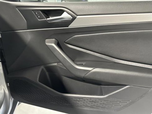 Certified 2020 Volkswagen Jetta S image 31