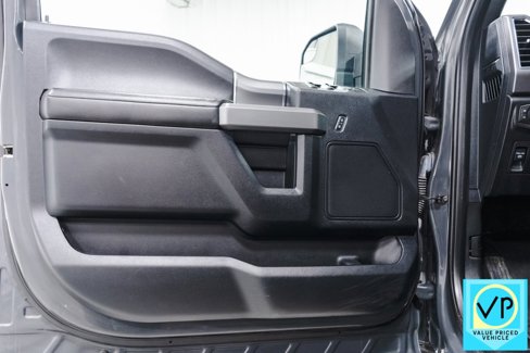 Used 2016 Ford F150 XLT w/ Equipment Group 302A Luxury image 24