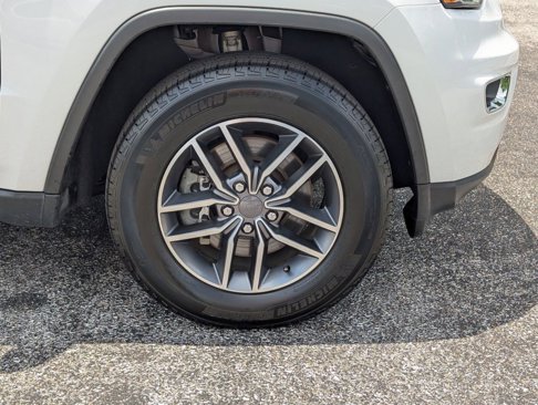 Used 2022 Jeep Grand Cherokee Limited image 6
