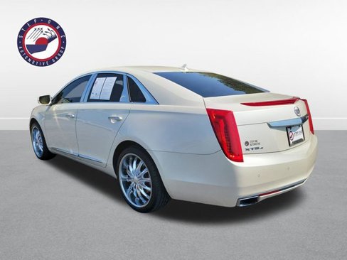 Used 2013 Cadillac XTS Luxury w/ Driver Awareness Package image 23