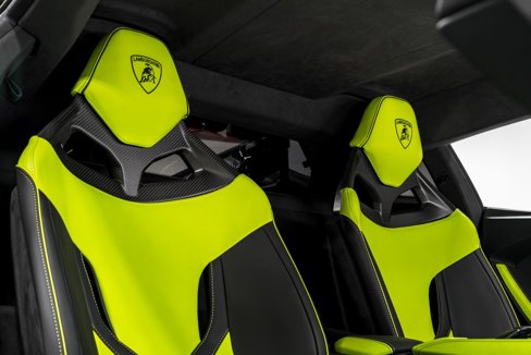 Used 2024 Lamborghini Revuelto image 37