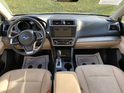 Used 2018 Subaru Outback 2.5i Premium image 6