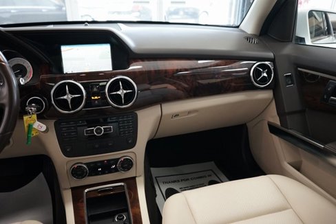Used 2013 Mercedes-Benz GLK 350 4MATIC image 12