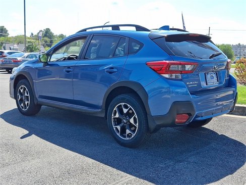 Used 2020 Subaru Crosstrek 2.0i Premium w/ Moonroof Package 2 image 4