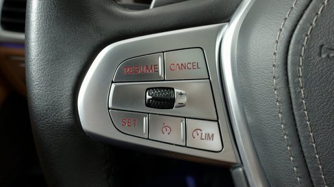 Used 2020 BMW 740i xDrive w/ Interior Design Package image 46