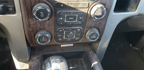 Used 2014 Ford F150 Lariat w/ Equipment Group 502A Luxury image 15
