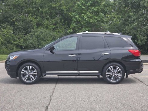 Used 2020 Nissan Pathfinder Platinum image 22