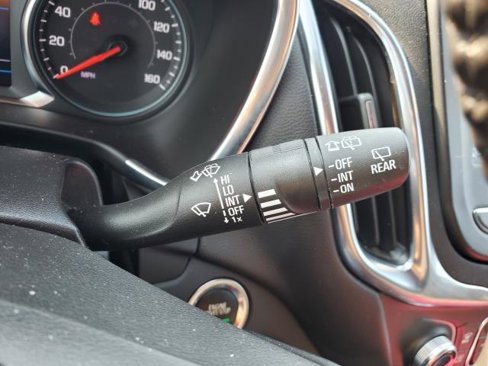 Used 2022 Chevrolet Equinox LT image 16