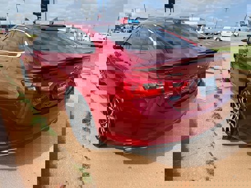 Used 2025 Chevrolet Malibu RS image 6