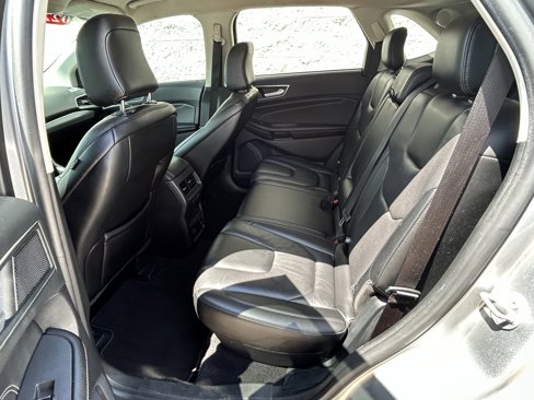 Used 2022 Ford Edge Titanium w/ Equipment Group 301A image 12