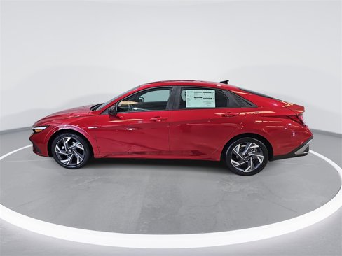 New 2025 Hyundai Elantra Sport image 7