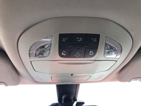 Used 2017 Chrysler Pacifica Touring image 37