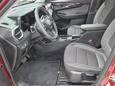 Used 2024 Chevrolet TrailBlazer LT image 5