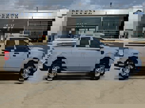 New 2025 Ford Maverick XL image 6