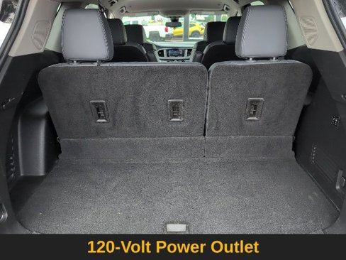 Used 2021 Buick Enclave Premium w/ Surround and Sites Package image 17