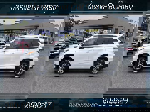 Used 2015 Toyota Highlander XLE image 1