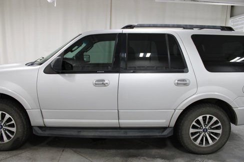 Used 2017 Ford Expedition XLT w/ Equipment Group 201A image 6