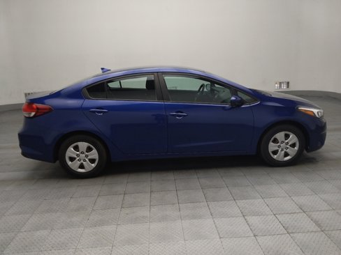 Used 2018 Kia Forte LX image 10