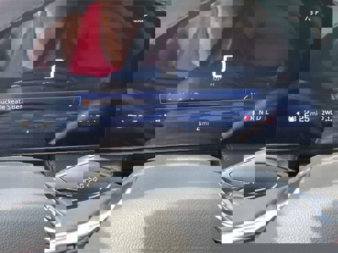 New 2026 Chevrolet Equinox LT w/ LPO, Floor Liner Package image 32