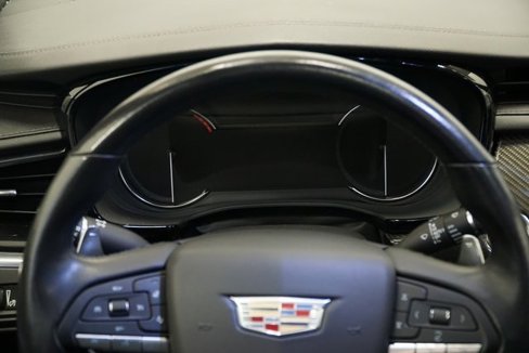 Used 2020 Cadillac XT6 Sport image 13