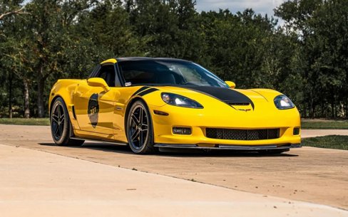 Used 2006 Chevrolet Corvette Z06 w/ Preferred Equipment Group image 15