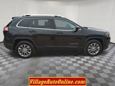 Used 2019 Jeep Cherokee Latitude Plus w/ Cold Weather Group image 13