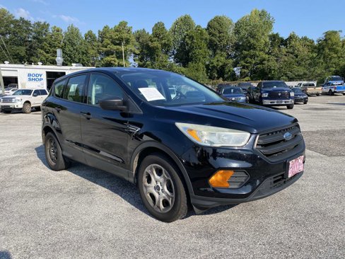 Used 2017 Ford Escape S image 2