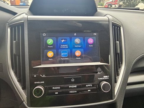 Used 2019 Subaru Crosstrek 2.0i Premium image 14