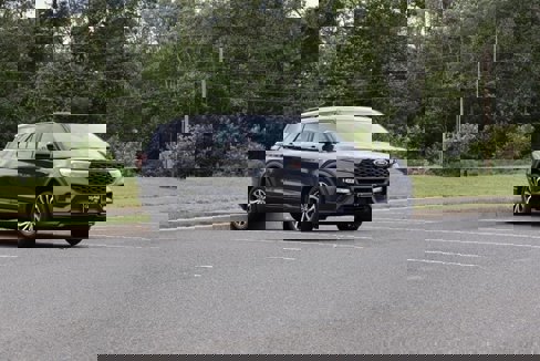 Certified 2022 Ford Explorer ST-Line w/ Class IV Trailer Tow Package image 5